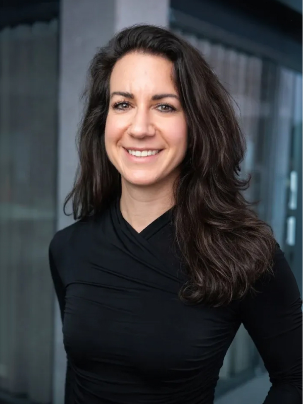 Nadine Gut, Managerin bei properti
