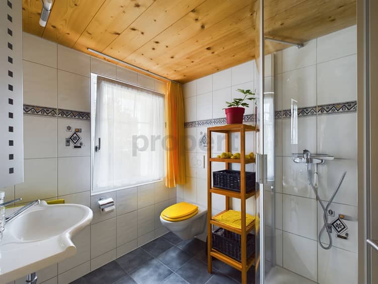 https://listingimages-bucket.s3.eu-central-1.amazonaws.com/listingimages/a04Vj000001Oe70IAC/53a00Vj000005u2KQIAY27069Vj000004qvzHIAQ96.jpg
