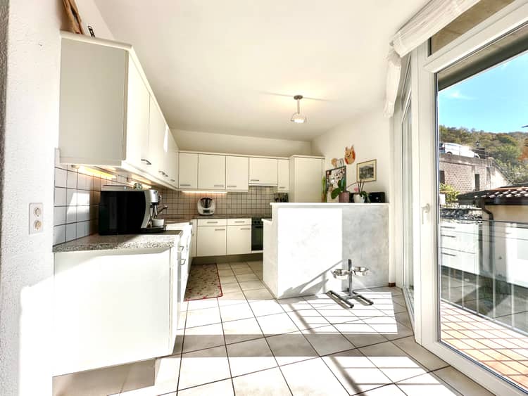 https://listingimages-bucket.s3.eu-central-1.amazonaws.com/listingimages/a04Vj000002sPxxIAE/91a00Vj00000CqI6pIAF67069Vj00000B2rV3IAJ51.jpeg