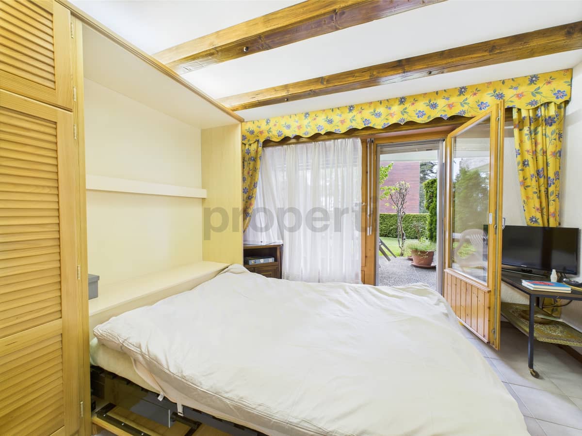 CAM03888G0-PR0041-STILL008