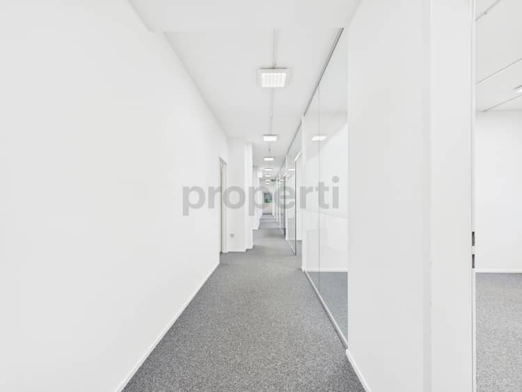 https://listingimages-bucket.s3.eu-central-1.amazonaws.com/listingimages/a04c400000AVgA5AAL/48a00c400000GnbYPAAZ6069c400000FB1gCAAT7.jpg