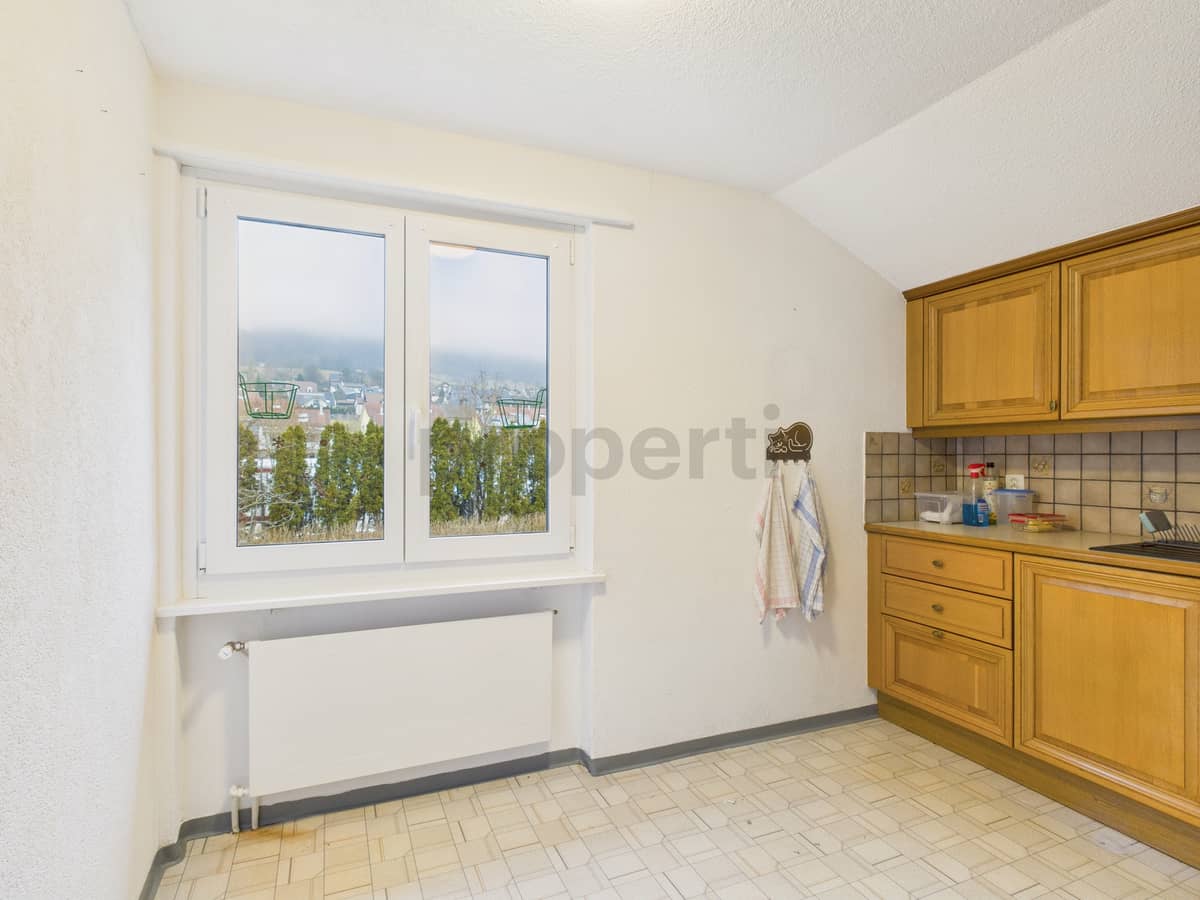 CAM01425G0-PR0273-STILL008