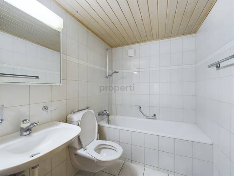 https://listingimages-bucket.s3.eu-central-1.amazonaws.com/listingimages/a04c400000BfPwzAAF/10a00c400000Mwi8vAAB94069c400000LL6O9AAL19.jpg