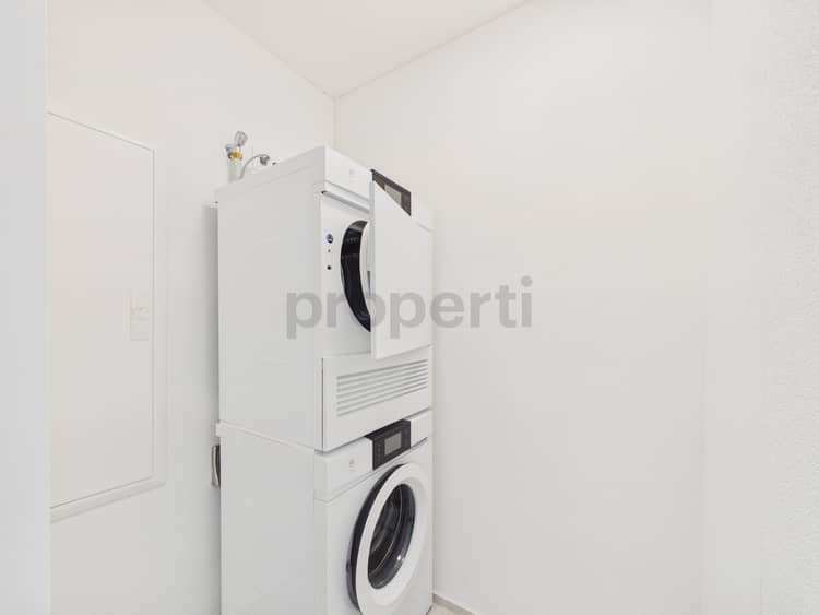 https://listingimages-bucket.s3.eu-central-1.amazonaws.com/listingimages/a04c400000C7Cf3AAF/75a00c400000OliXeAAJ66069c400000S5vKHAAZ26.jpg