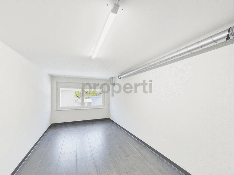 https://listingimages-bucket.s3.eu-central-1.amazonaws.com/listingimages/a04c400000C87qDAAR/75a00c400000OpcS5AAJ92069c400000MkTX6AAN67.jpg