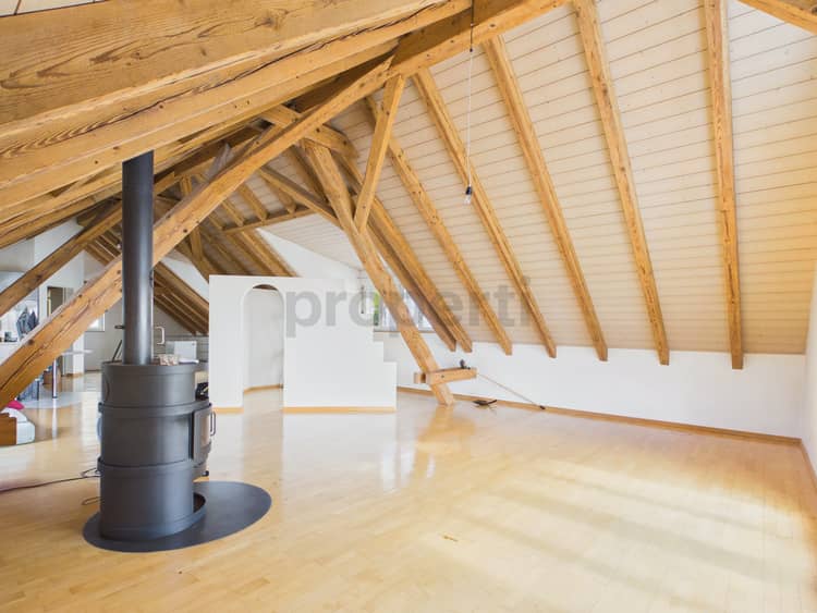 https://listingimages-bucket.s3.eu-central-1.amazonaws.com/listingimages/a04c400000C8SD7AAN/14a00c400000OqTmYAAV57069c400000MkTvDAAV35.jpg