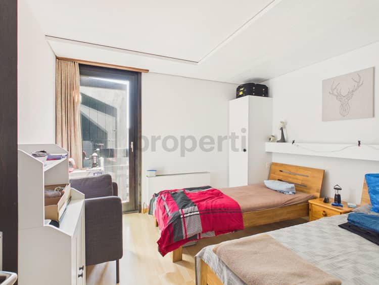 https://listingimages-bucket.s3.eu-central-1.amazonaws.com/listingimages/a04c400000CQ8uHAAT/3a00c400000Pz1vIAAR6069c400000OfBMqAAN37.jpg